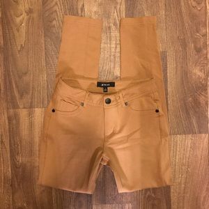 Fashion nova active leggings size small